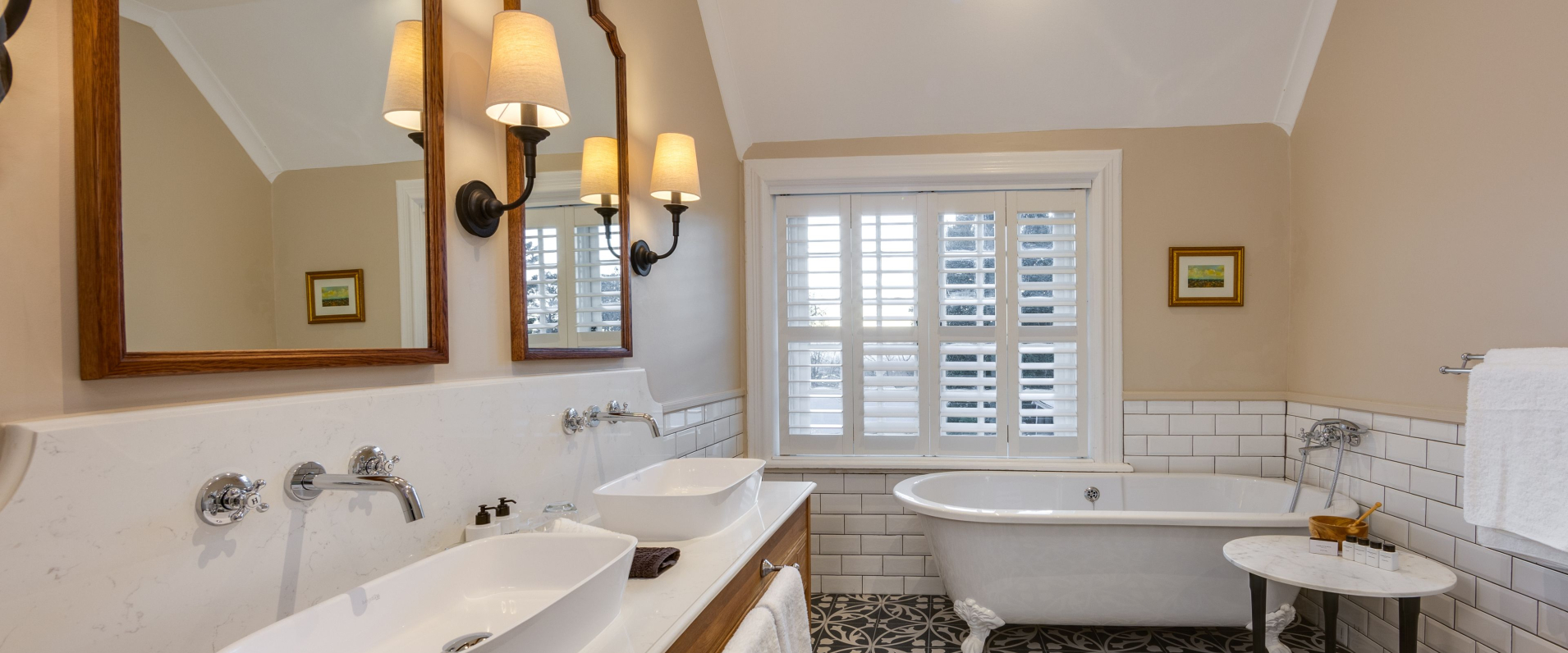 The Claremont Room 2 4