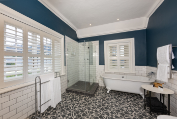 The Claremont Room 1 11