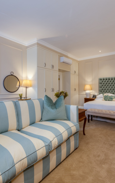 The Claremont Room 11 3