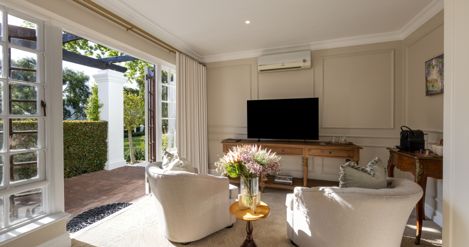 The Claremont Room 7 8