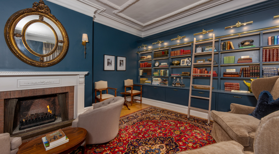 The Claremont Safari Library 9