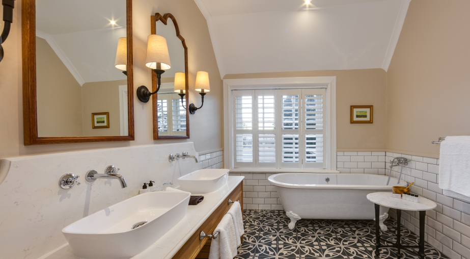 The Claremont Room 2 4